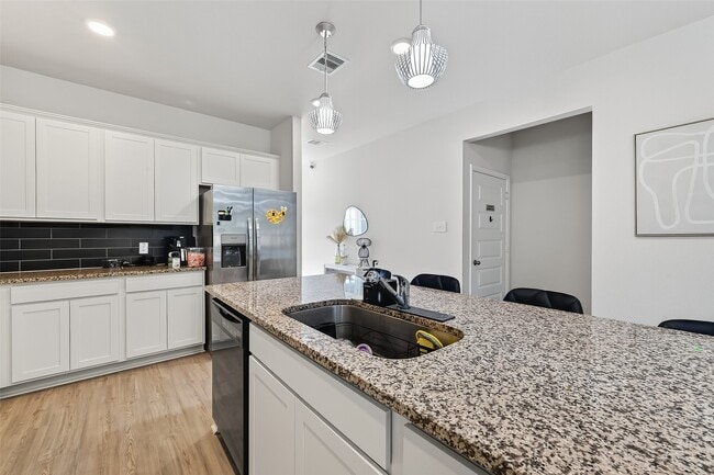 Building Photo - 3318 Brushy Marsh Dr