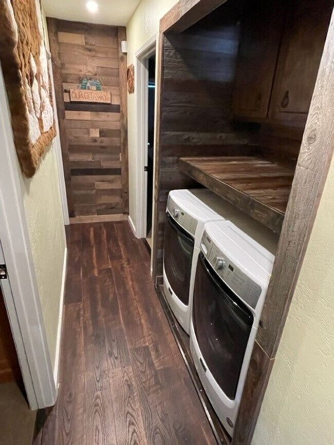 Photo - 3Bd home in a quiet neighborhood only minu...