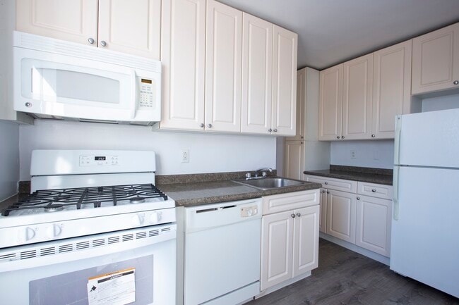 Photo - Boardwalk Apartments