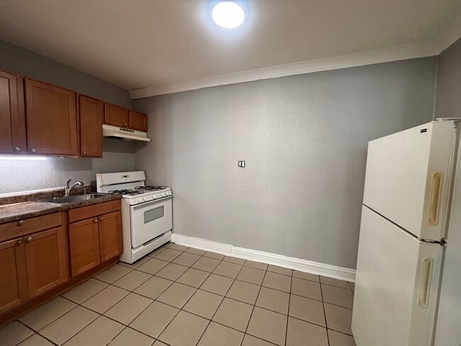 Photo - 9453 S Loomis St Unit 204