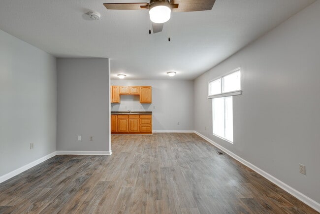 Photo - 800 Lullwater Rd Unit 804