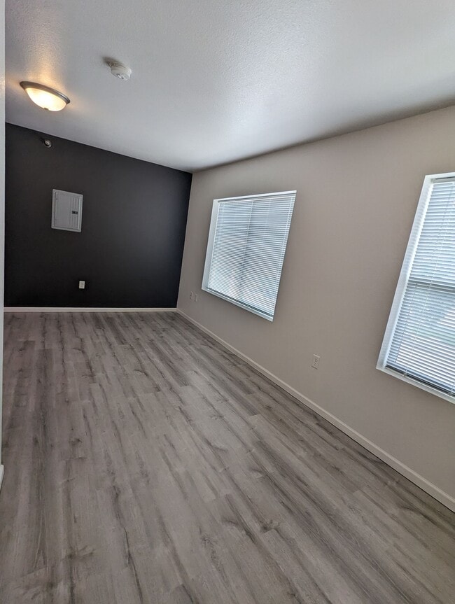 Photo - Modern Studio in Heart of Downtown - All Utilities and Internet Included! Unit 208