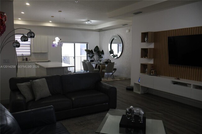 Photo - 10443 NW 82nd St Unit 33