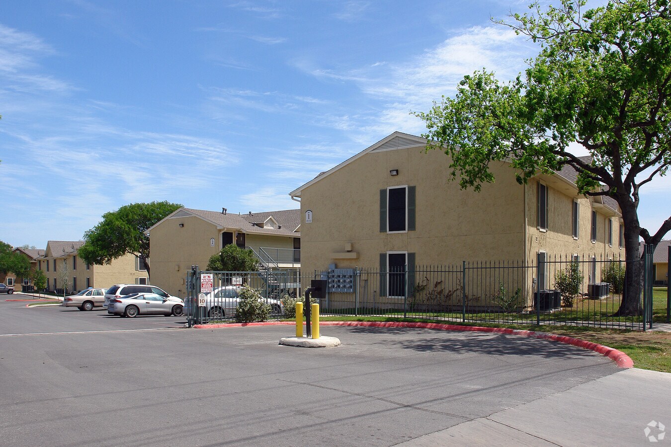 Vista Verde Apartments - Vista Verde Apartments