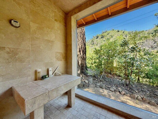 321 Dutch Henry Canyon Rd