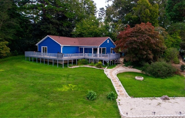 Photo - 8531 Pine Lake Rd