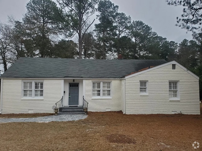 Building Photo - 108 Warren Rd Rental