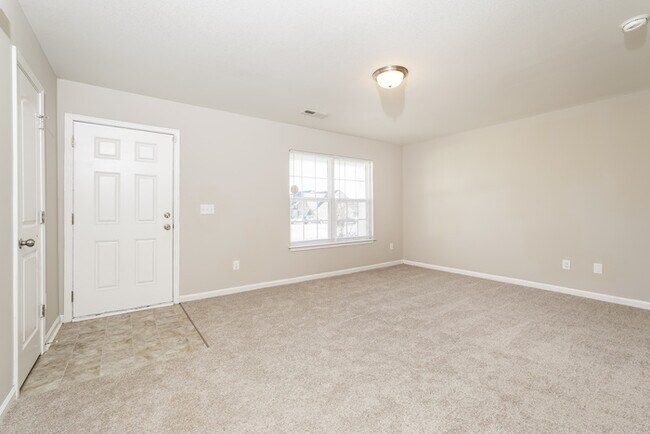 Photo - 3 Bedroom Beauty!