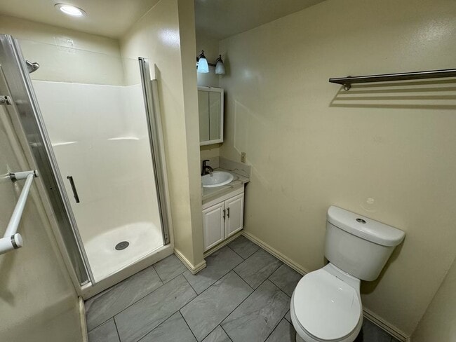 Photo - 4 Bedroom Home