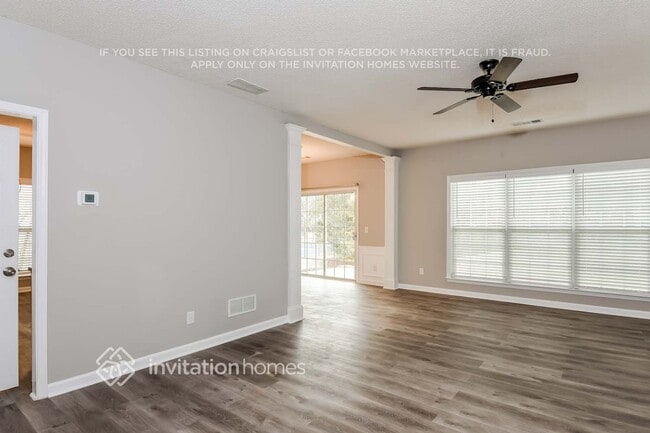 Photo - 2206 Sprucewood Dr NW