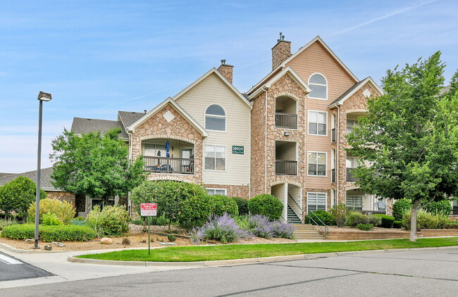 Photo - $1,745.00, 2 bed, 1 .5 bath located in Aur... Apartamento Unidad #A306