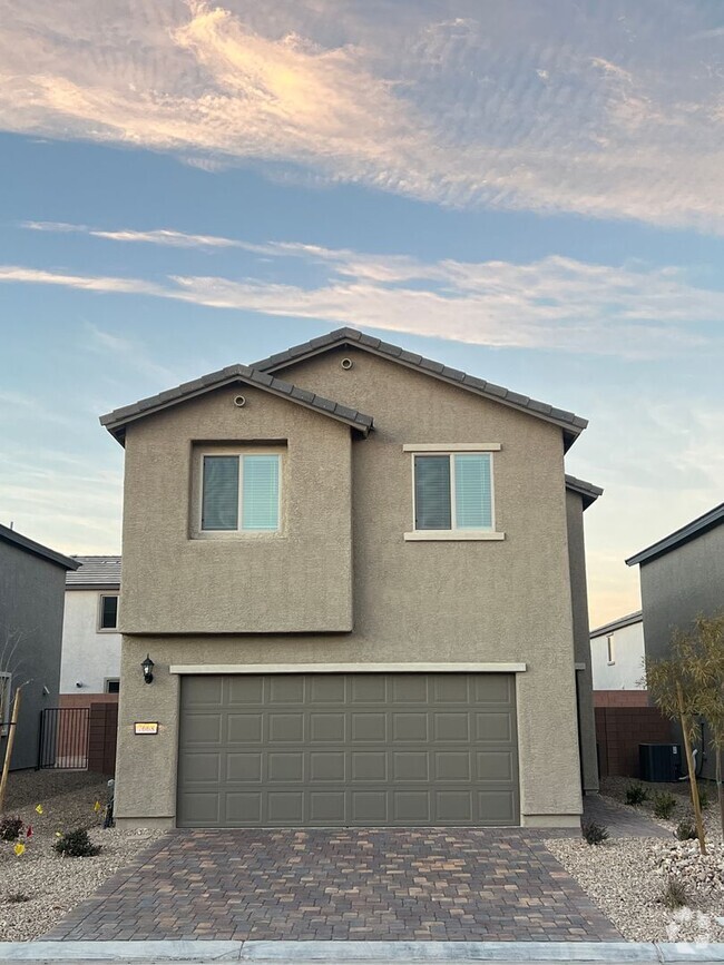 Building Photo - Brand New!! Move in today! 3 bed 2.5 bath ... Rental