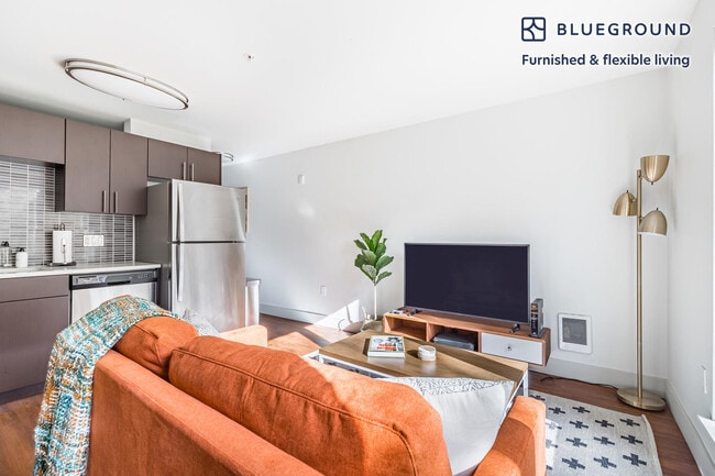 Photo - 10595 Main St Unidad FL4-ID715