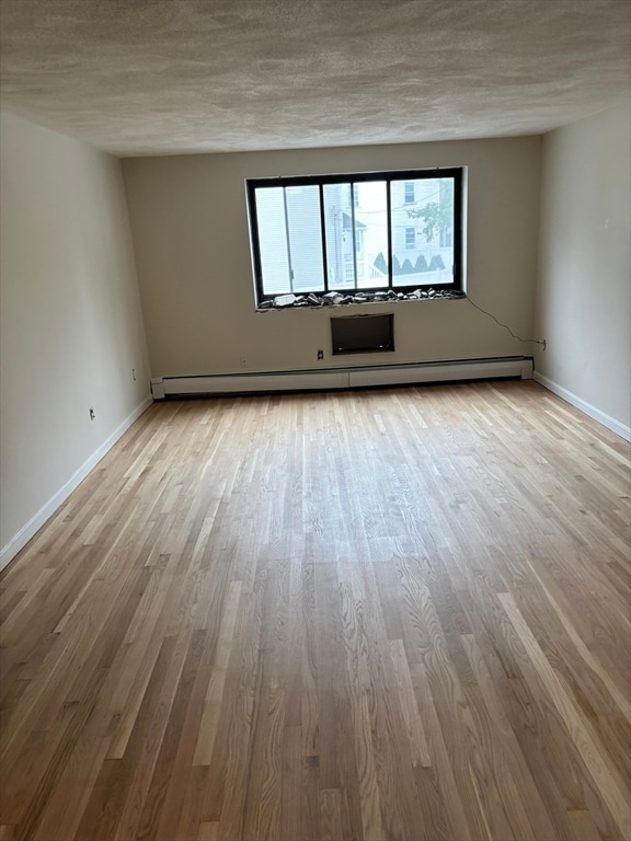 Building Photo - 16 Walnut St Unit 4 Rental
