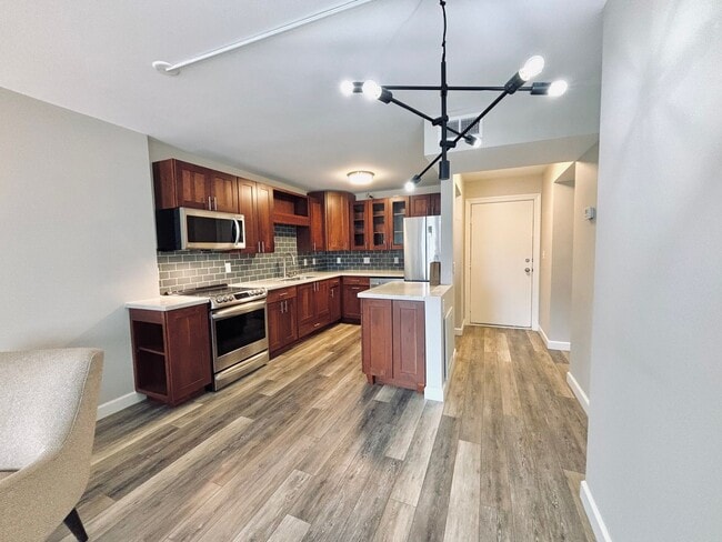 Photo - Beautiful 1 bed 1 bath executive condo! Heated parking, gym, sauna! Unit 1501