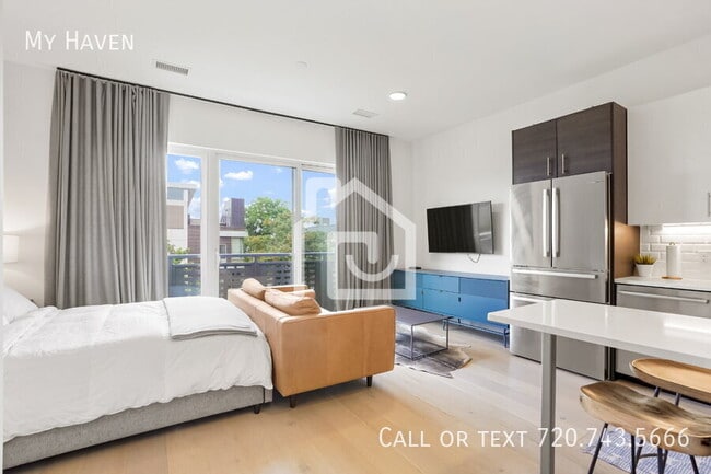 Photo - 2550 Lawrence St