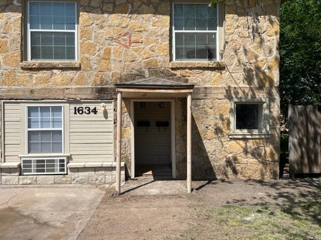 Photo - 1634 Ave D