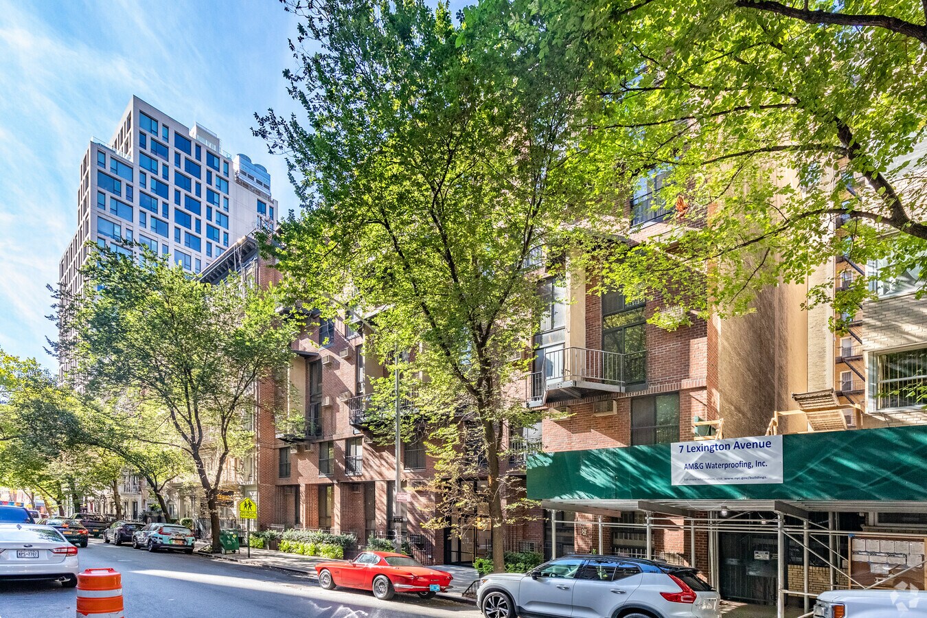 Photo - Gramercy Row