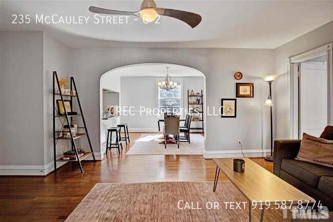 Photo - 235 McCauley St Unidad C-2