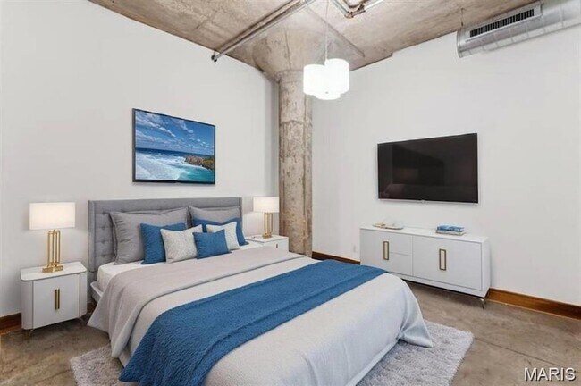 Photo - 2201 Locust St Unidad 207