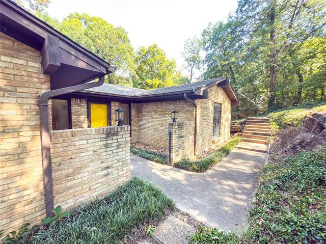 Photo - 1310 Bow Creek Dr