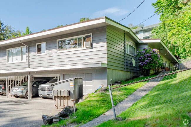 Photo - Canyon Crest Apartments