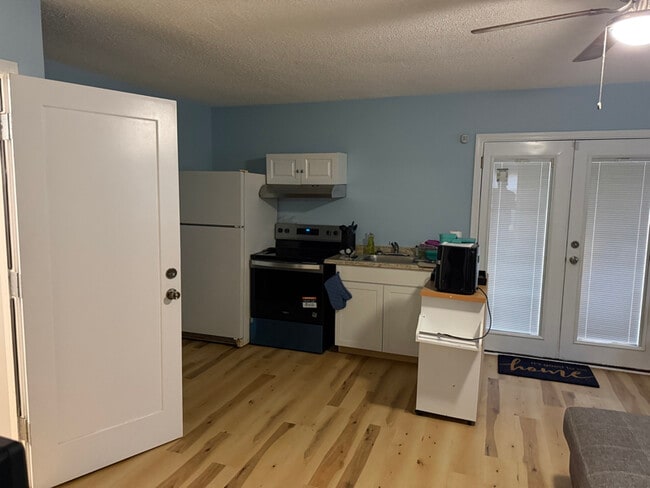 Photo - 1399 Austin Rd