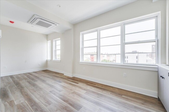 Photo - 237 Washington St Apartment Unit 503