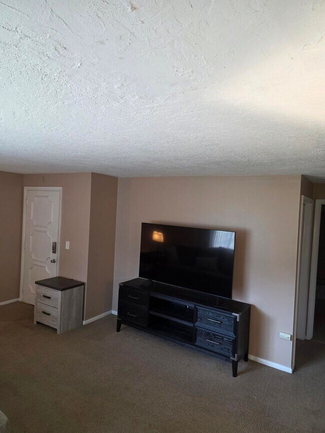 Photo - 1-Bedroom, 1-Bath Unit 454-F
