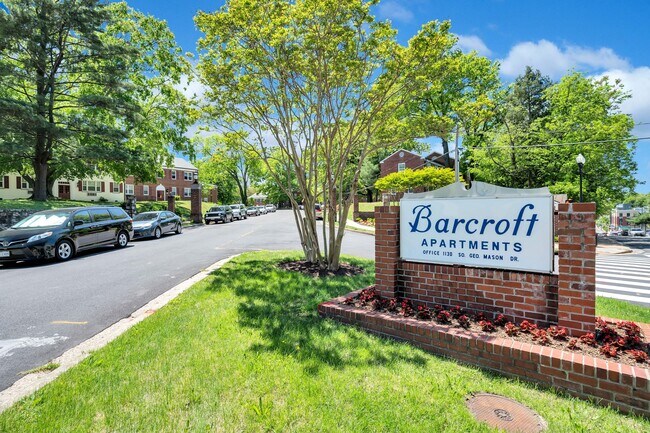 Photo - Barcroft Apartments