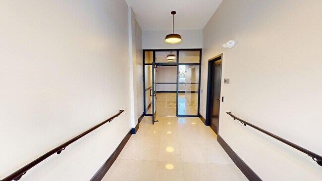 Photo - 40 Dupage Ct