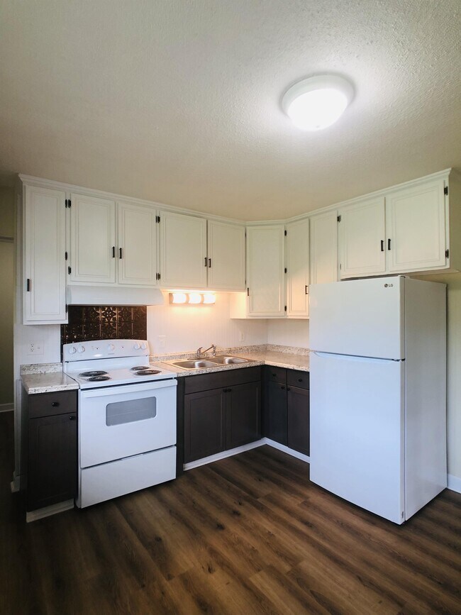 Photo - 871 Windy Ridge Rd