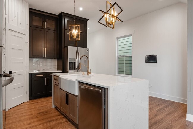 Photo - 151 Fain St