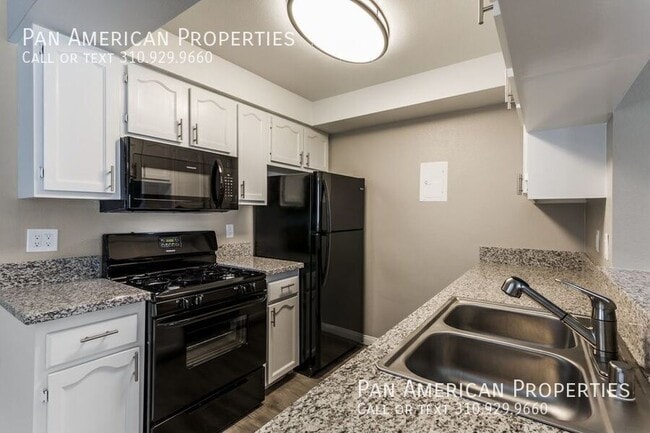 Photo - 13919 Coteau Dr Unit 18