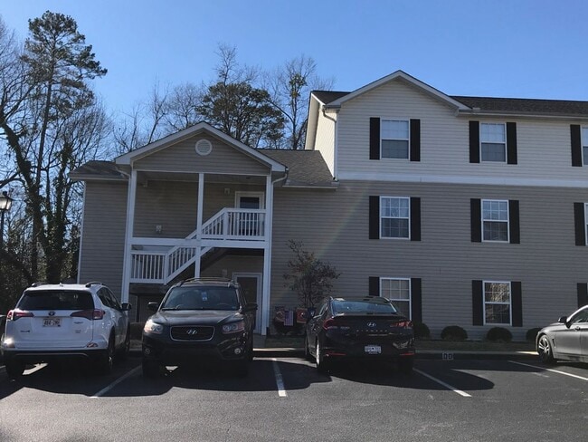 Exterior - 121 McKenna Cir Unit 121