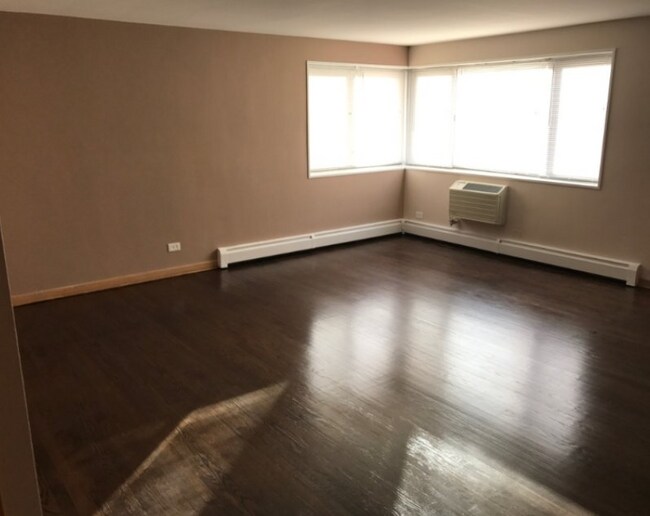 Photo - 1119 Greenleaf Ave Unit 1 Bedroom