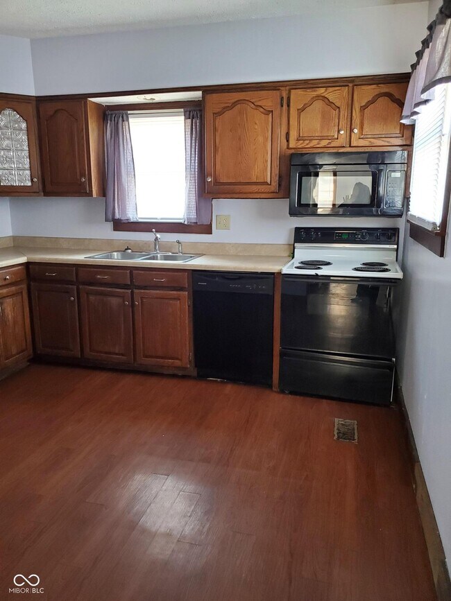 Photo - 4507 Bluff Rd