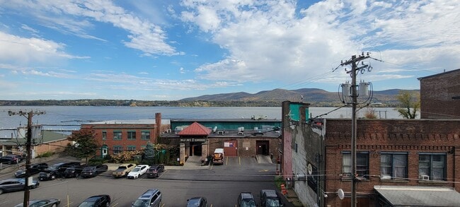 Photo - Yellow Bird at Riverfront, LLC Unit YB 3C