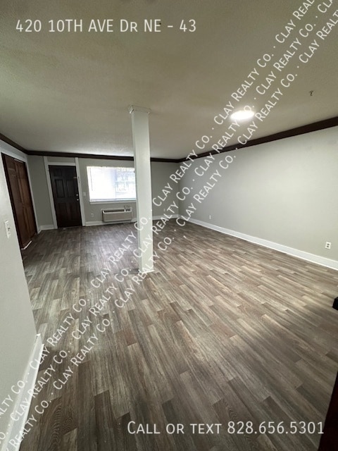 Building Photo - 420 10th Ave Dr NE Unit 43 Rental
