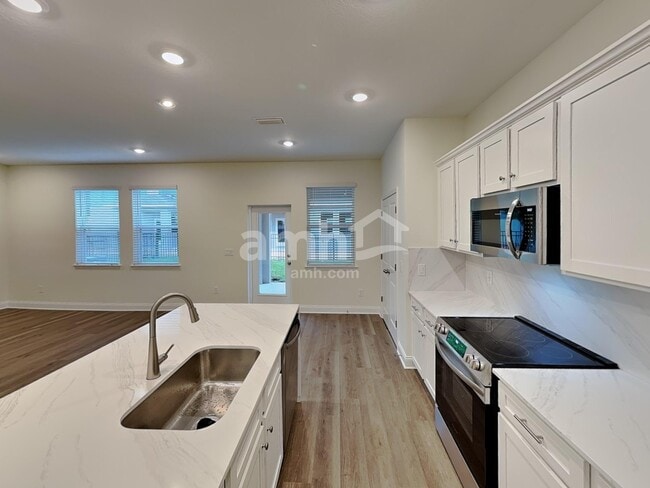 Photo - 1019 Grafton Ridge Dr