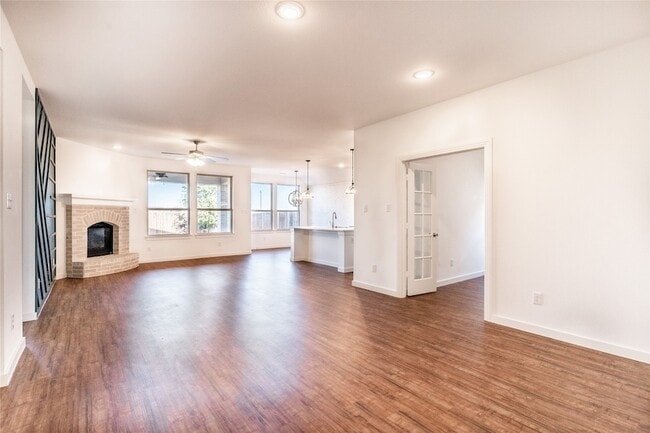 Photo - 1123 Bantham Wy