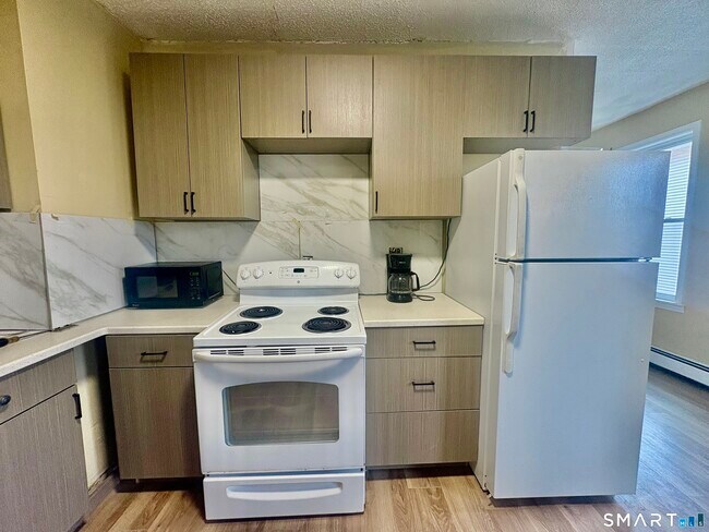 202 Bellevue St Unit A