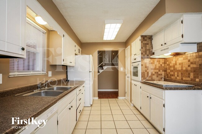 Photo - 9570 Gemini Dr