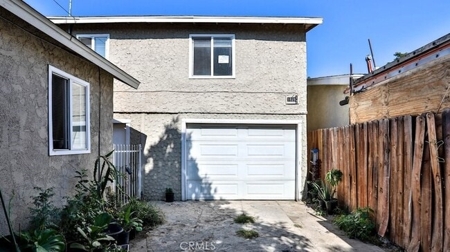 Photo - 1829 1/2 E 63rd Street Unit