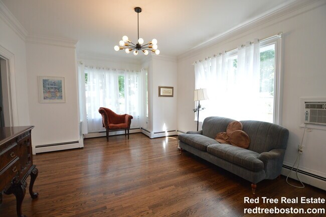 Photo - 60 Parsons St