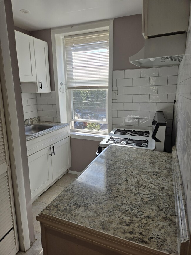 Photo - 401 4th St Unidad 2