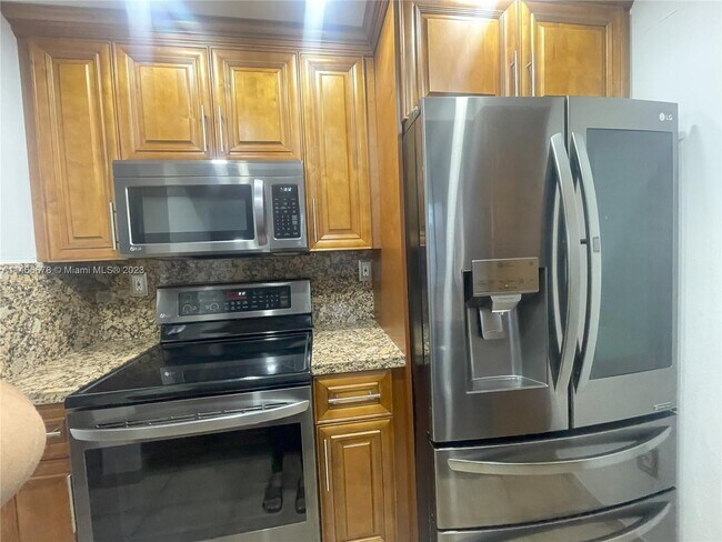 Photo - 7035 NW 186th St Unit D407