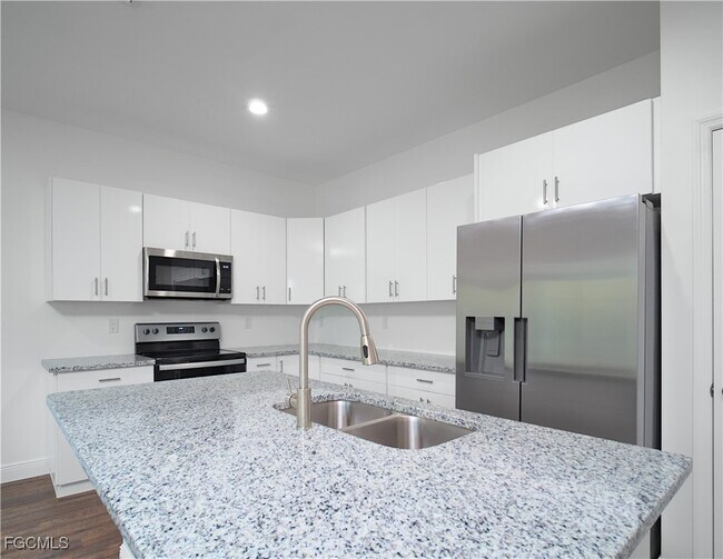 Photo - 5008 Gramercy Rd