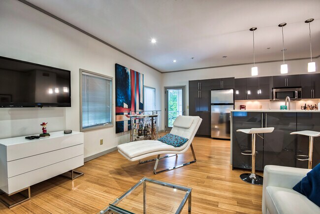 Photo - SOLO APARTMENTS