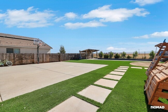 Photo - 12925 Knightsbrook Ave